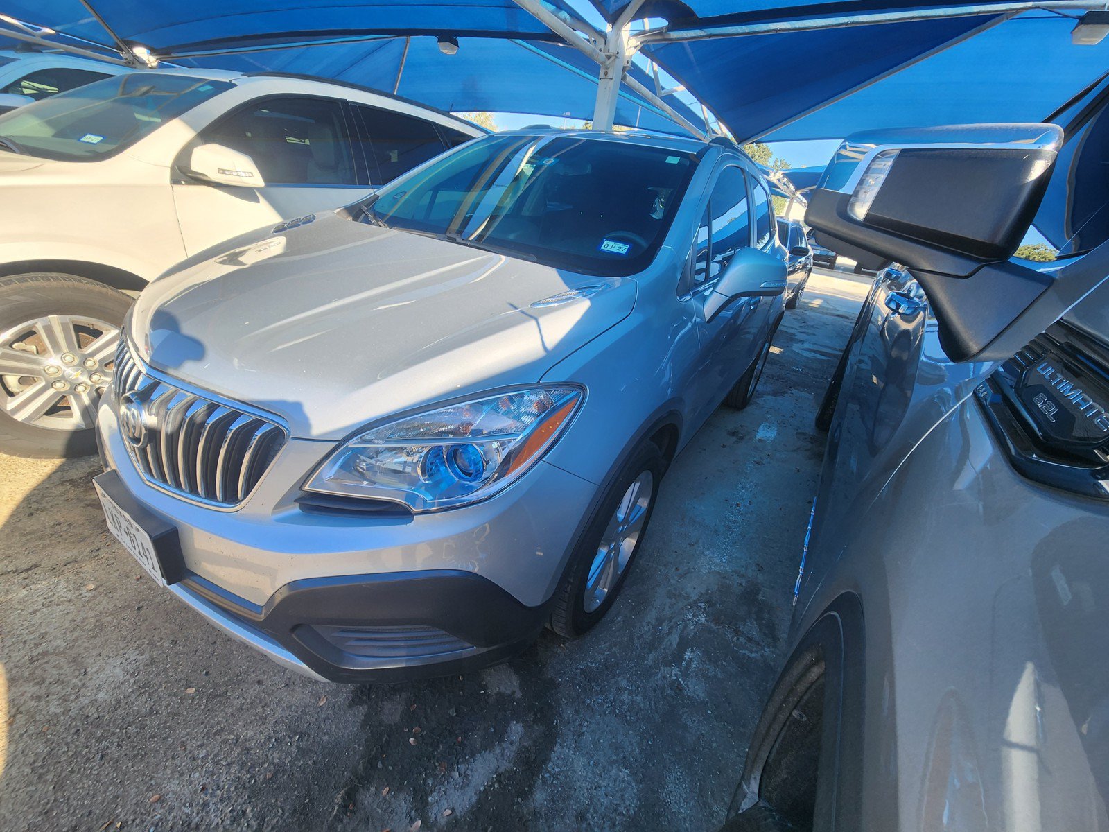 Used 2016 Buick Encore FWD image 2