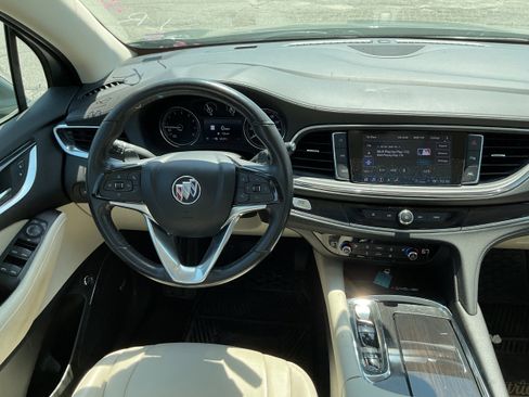 Used 2022 Buick Enclave Essence w/ Experience Buick Package image 8