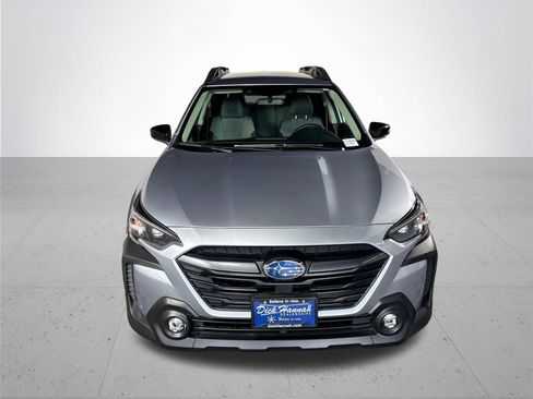 Certified 2025 Subaru Outback Premium AWD/4WD image 3