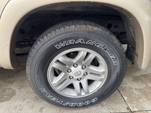 Used 2003 Toyota Tundra SR5 RWD image 19