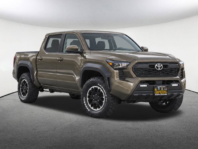 Used 2025 Toyota Tacoma TRD Off-Road w/ TRD Off Road Premium Package AWD/4WD image 2