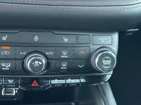 Certified 2025 Dodge Durango GT AWD/4WD image 25