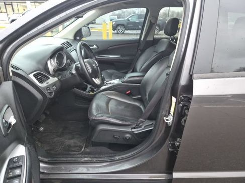 Used 2019 Dodge Journey GT w/ Blacktop Package image 12