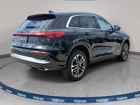 Used 2025 Audi Q5 Premium w/ Convenience Package AWD/4WD image 6