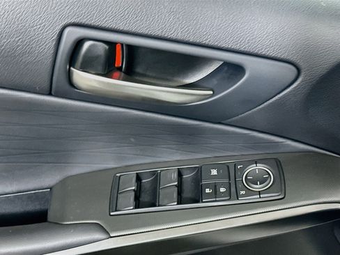 Used 2022 Lexus IS 350 F Sport w/ Accessory Package RWD image 15