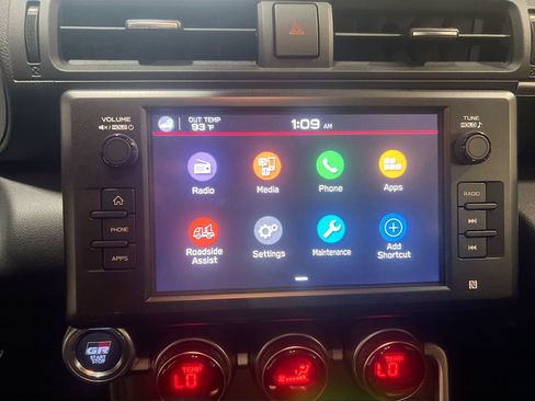 Used 2025 Toyota GR86 Premium w/ Performance Package RWD image 14