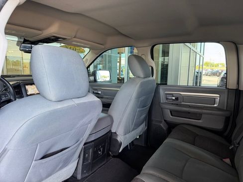 Used 2016 RAM 2500 Big Horn RWD image 23