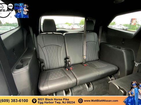 Used 2023 Buick Enclave Avenir AWD/4WD image 25