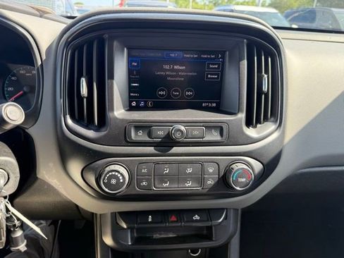 Used 2021 Chevrolet Colorado W/T w/ WT Convenience Package image 26