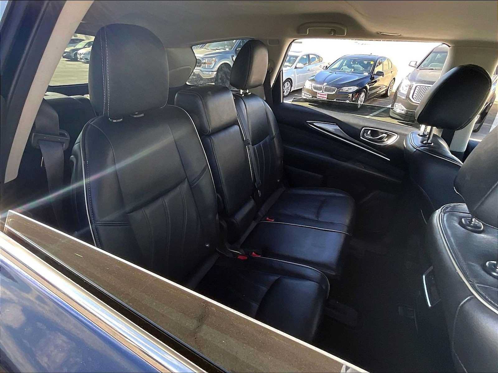 Used 2016 INFINITI QX60 FWD w/ Premium Plus Package image 30