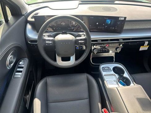 New 2026 Hyundai Ioniq 9 SEL image 13