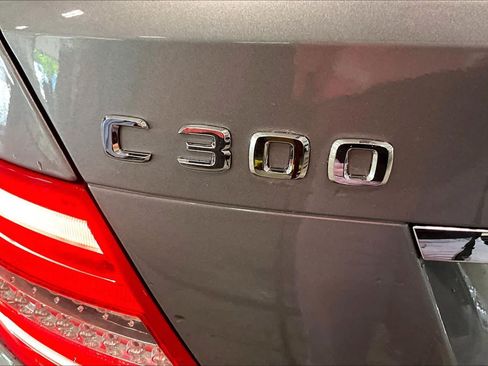 Used 2013 Mercedes-Benz C 300 4MATIC Sedan image 10