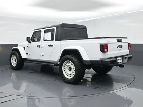 Used 2021 Jeep Gladiator Sport AWD/4WD image 6