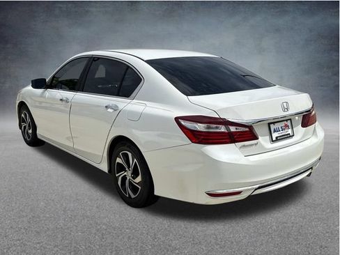 Used 2017 Honda Accord LX image 6