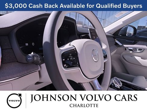 New 2026 Volvo XC90 B6 Ultra w/ Protection Package image 18