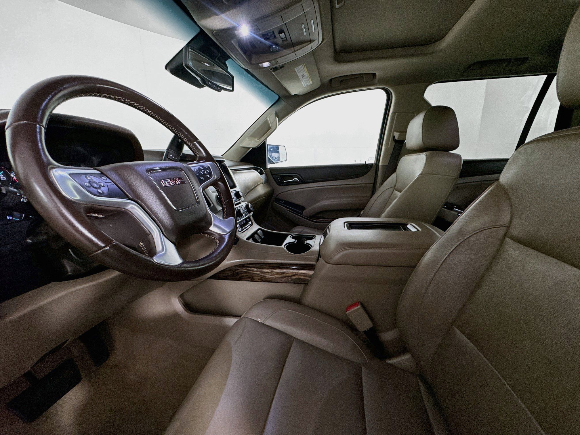 Used 2019 GMC Yukon SLT RWD image 18