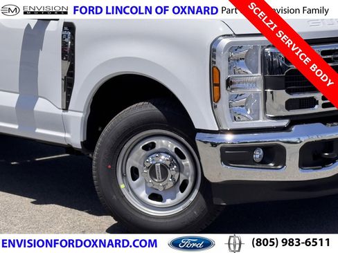 New 2025 Ford F350 XL w/ XL Chrome Package image 4
