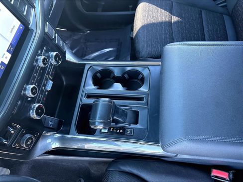 Used 2022 Ford F150 XLT w/ Equipment Group 302A High AWD/4WD image 21