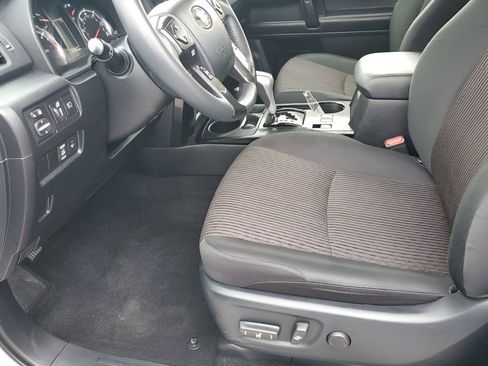 Used 2024 Toyota 4Runner TRD Off-Road image 26