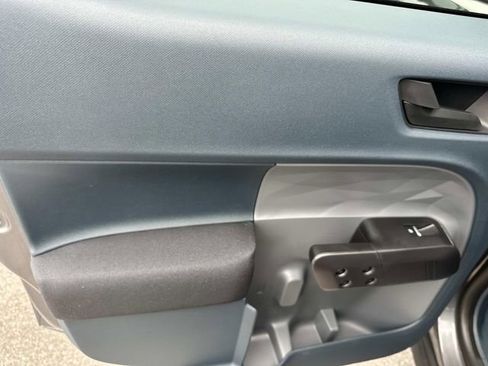 New 2025 Ford Maverick XL image 20