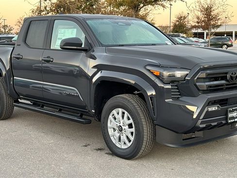 New 2025 Toyota Tacoma SR5 image 3