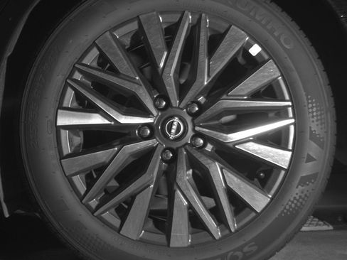 Used 2025 Nissan Altima 2.5 SV image 14