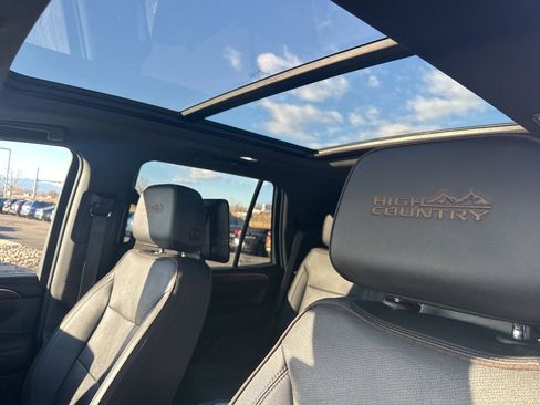 Used 2023 Chevrolet Tahoe High Country w/ Advanced Technology Package image 16