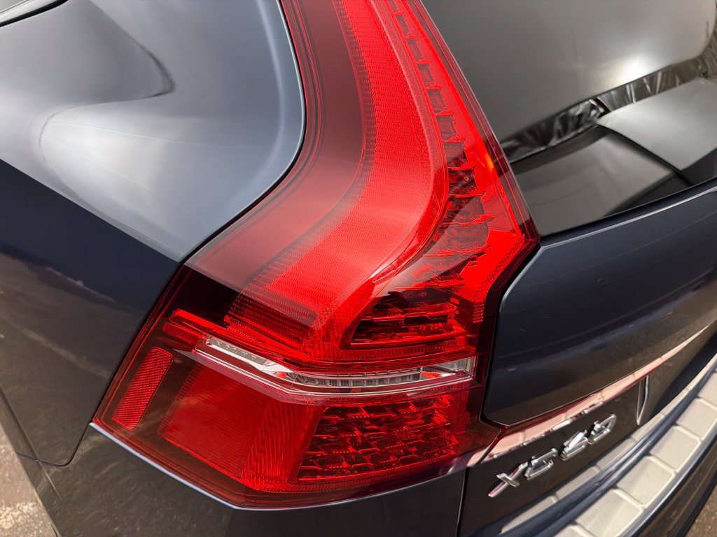 Used 2024 Volvo XC60 B5 Plus w/ Climate Package AWD/4WD image 23