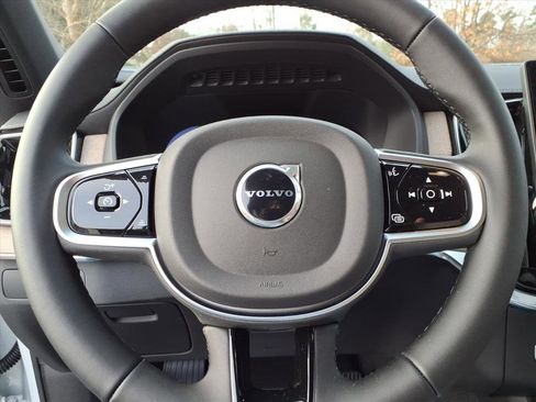 New 2026 Volvo XC90 B6 Ultra w/ Protection Package AWD/4WD image 24