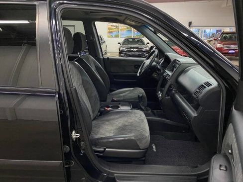 Used 2004 Honda CR-V EX image 18