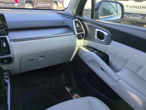 Used 2021 Kia Sorento SX FWD image 17