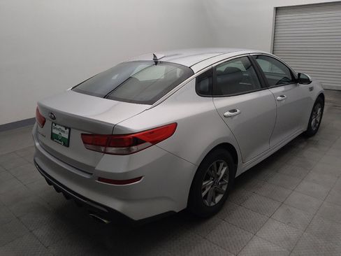Used 2019 Kia Optima LX FWD image 9