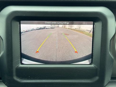 Used 2023 Jeep Wrangler Sport AWD/4WD image 4