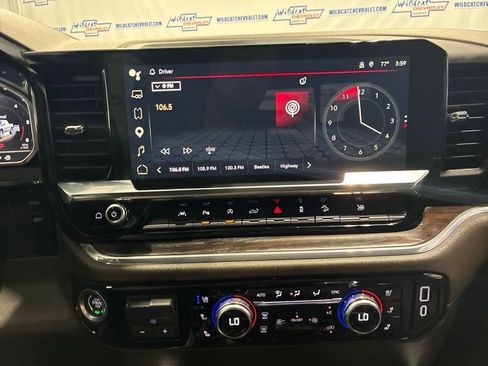 Used 2025 GMC Sierra 1500 SLT w/ SLT Premium Plus Package AWD/4WD image 44