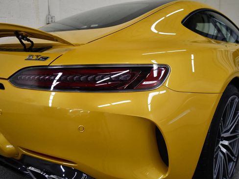 Used 2020 Mercedes-Benz AMG GT C image 32