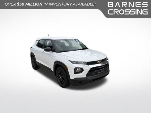Used 2023 Chevrolet TrailBlazer LS FWD image 1