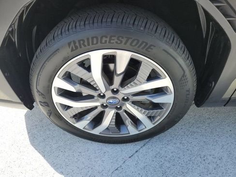 Used 2025 Subaru Forester Touring image 10