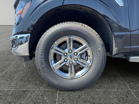 New 2025 Ford F150 XLT w/ Equipment Group 302A MID image 9