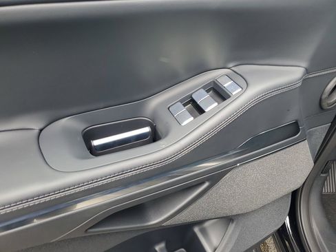 New 2025 Lincoln Navigator Reserve w/ Jet Appearance Package AWD/4WD image 21