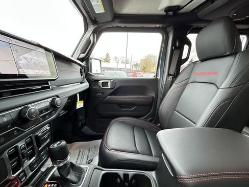 New 2026 Jeep Wrangler Unlimited Rubicon AWD/4WD image 48