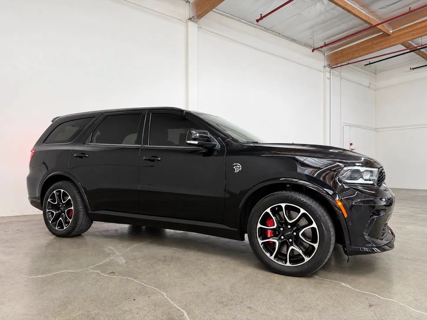 Used 2021 Dodge Durango SRT Hellcat w/ Technology Group AWD/4WD image 5
