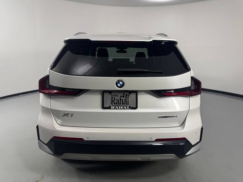 Used 2025 BMW X1 xDrive28i w/ Premium Package AWD/4WD image 7