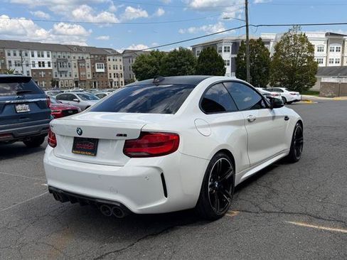 Used 2018 BMW M2 w/ Executive Package RWD image 9