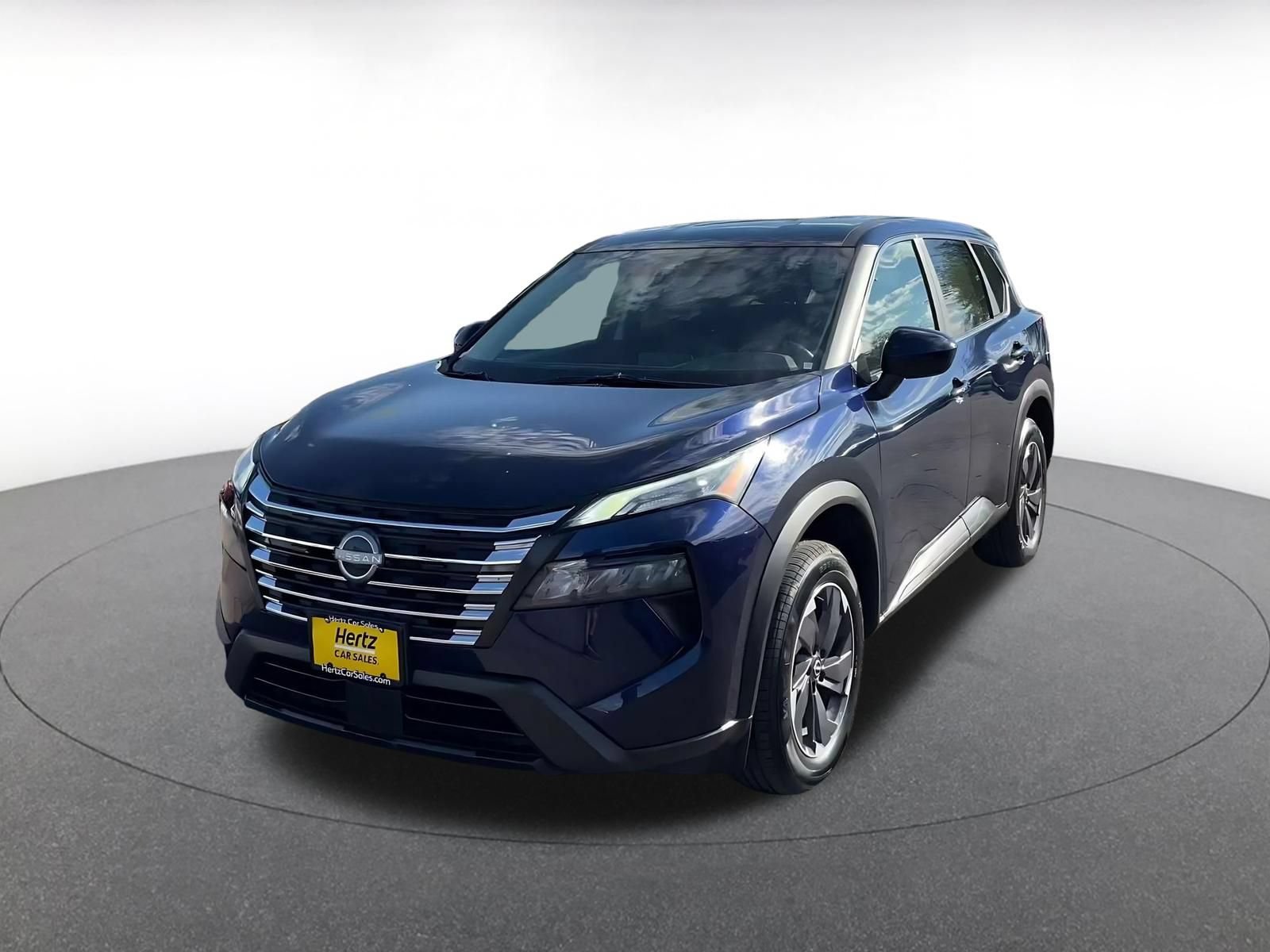 Used 2025 Nissan Rogue SV FWD image 6