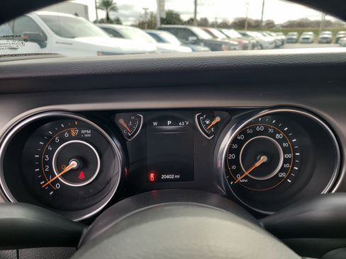 Used 2021 Jeep Gladiator Sport w/ Trailer Tow Package image 30