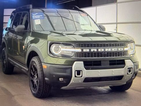 Used 2025 Ford Bronco Sport Badlands w/ Badlands Tech Package AWD/4WD image 5