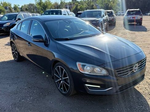 Used 2016 Volvo S60 T5 Premier w/ 19" Sport Package FWD image 8