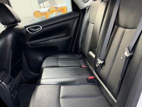 Used 2016 Nissan Sentra SL image 11