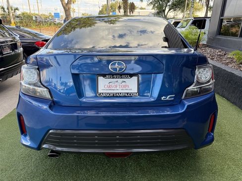 Used 2014 Scion tC FWD image 5