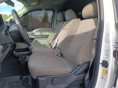 Used 2019 Ford F150 XLT w/ XTR Package image 11